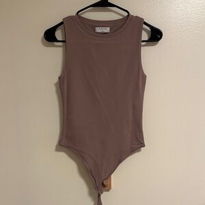 Aritzia Babaton Contour Muscle Bodysuit